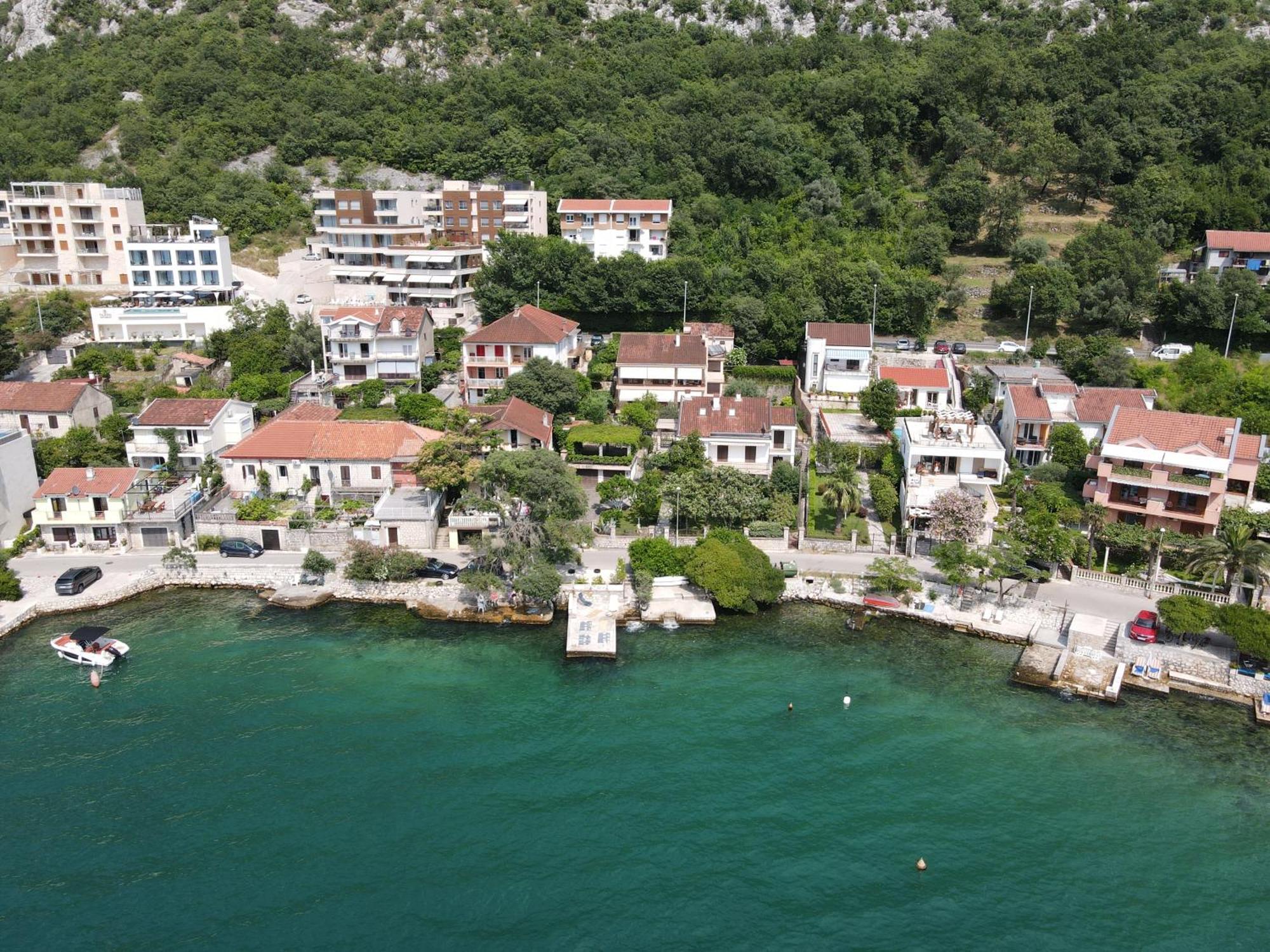 Montenegro Apartments - Private Beach Kotor Exterior foto